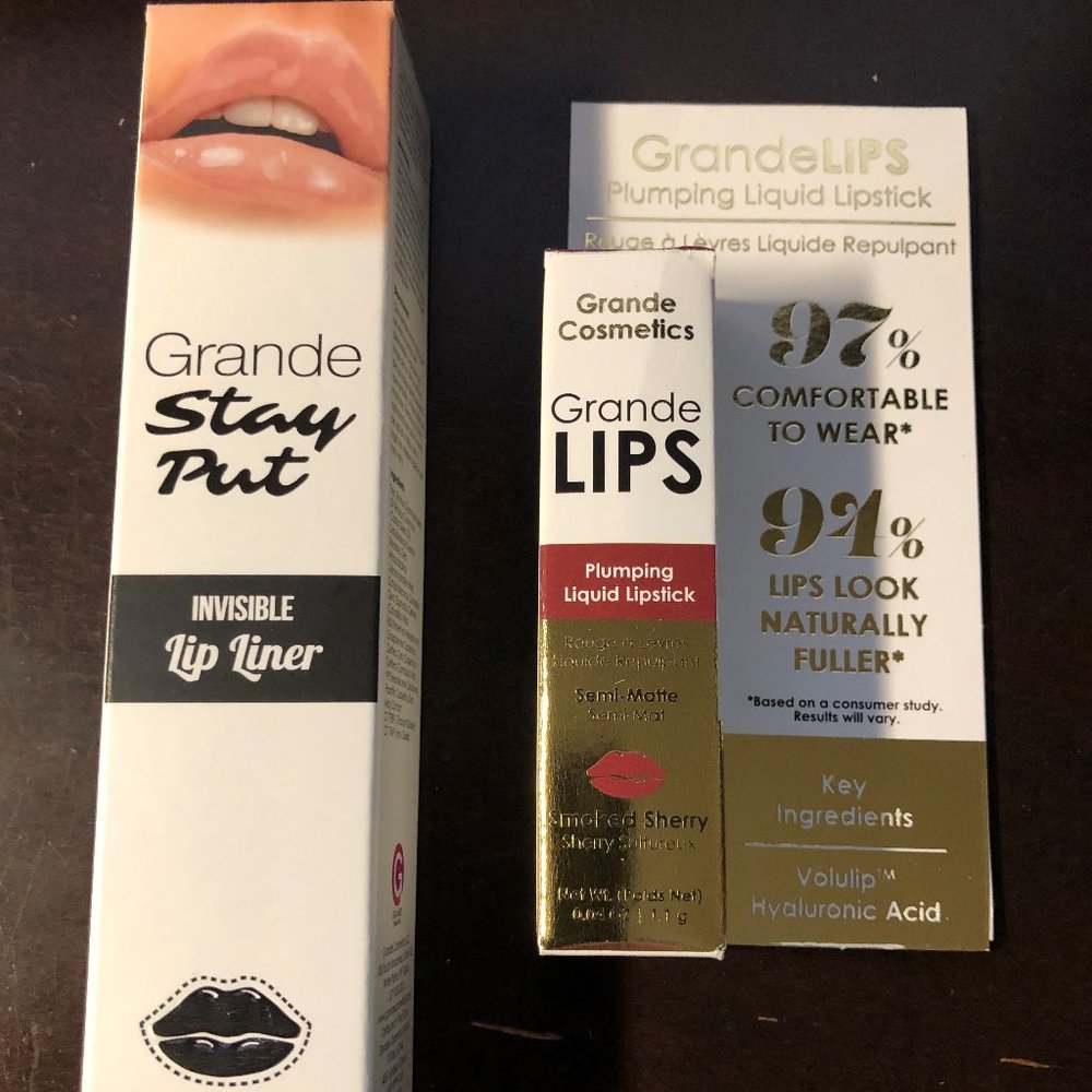 Grande Stay Put Invisible Lip Liner + Bonus
